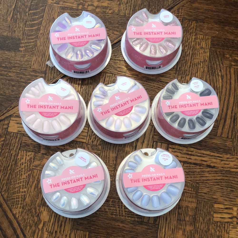 Huge bundle of Olive and June press-ons!